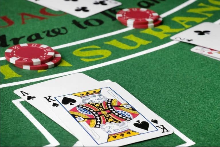 Màn hình chọn game slot nổ hũ với nhiều chủ đề đa dạng tại 33wib